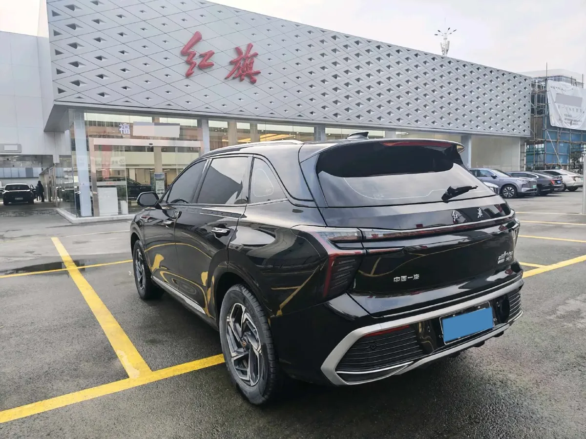 2024 HongQi HS3 1.5T 169HP L4 7DCT,autocango,china used car exporter,china ev exporter,chinese used car exporter,chinese used ev exporter