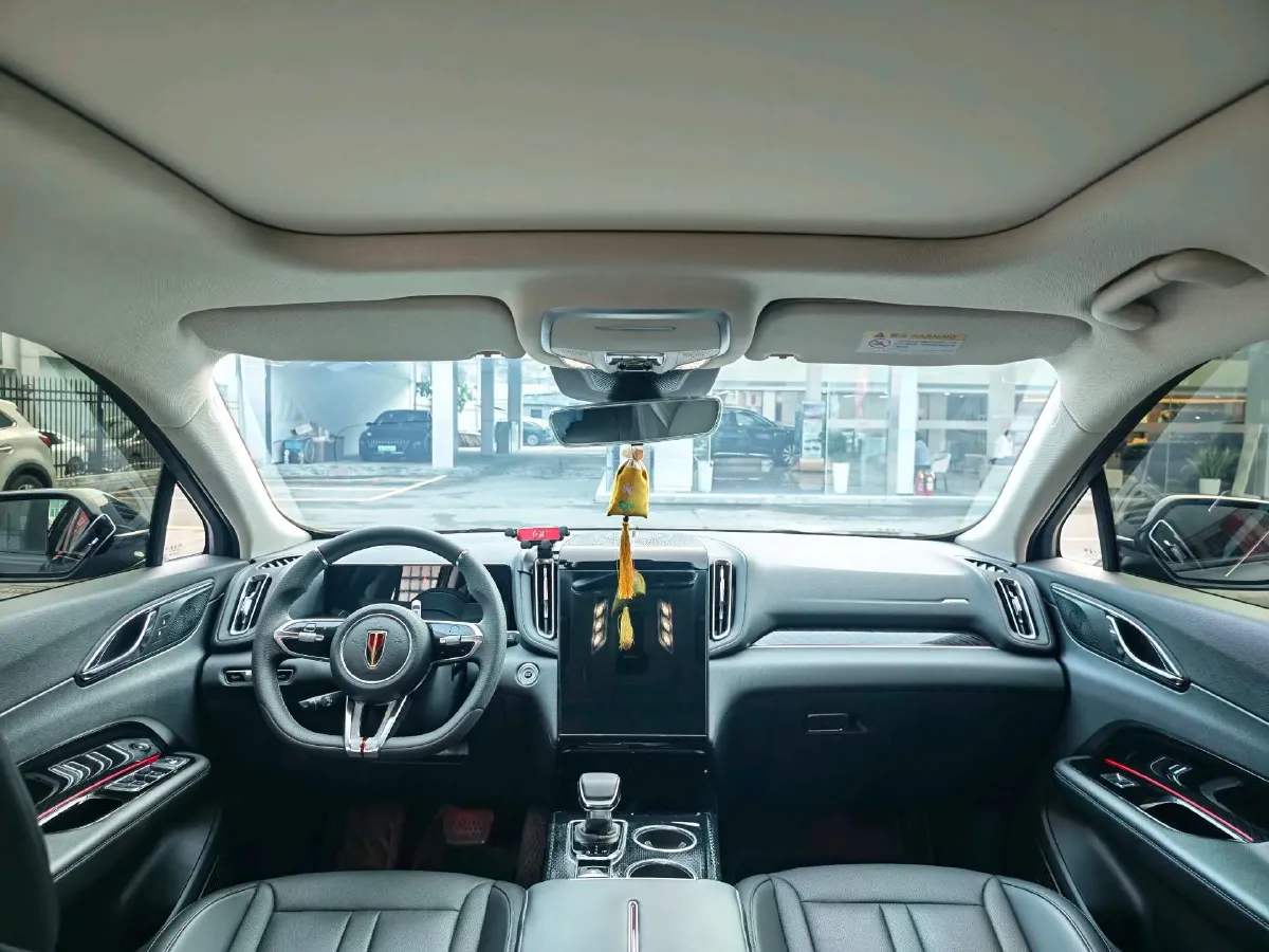 2024 HongQi HS3 1.5T 169HP L4 7DCT,autocango,china used car exporter,china ev exporter,chinese used car exporter,chinese used ev exporter