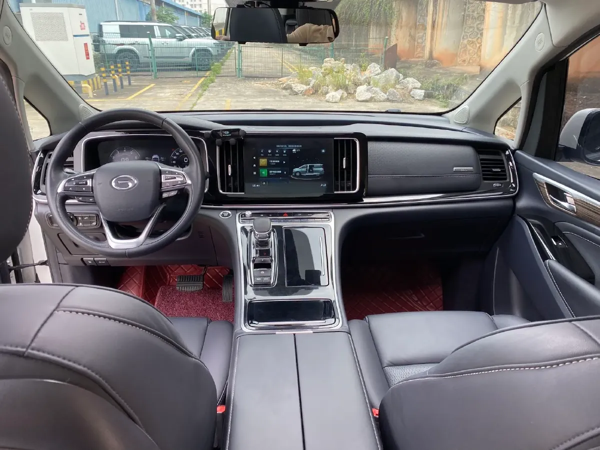 2021 GAC Trumpchi M8 2.0T 252HP L4 8AT,autocango,china used car exporter,china ev exporter,chinese used car exporter,chinese used ev exporter