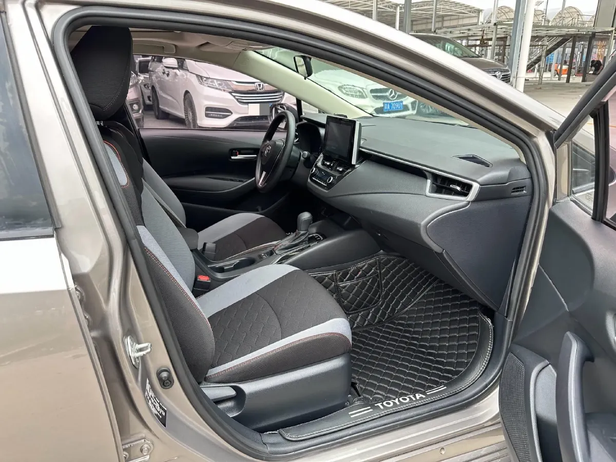2021 Toyota Corolla 1.2T 116HP L4 CVT,autocango,china used car exporter,china ev exporter,chinese used car exporter,chinese used ev exporter
