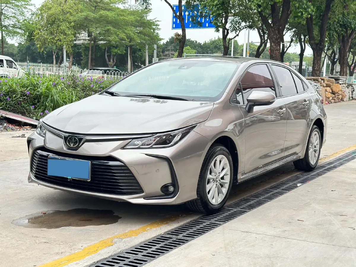 2021 Toyota Corolla 1.2T 116HP L4 CVT,autocango,china used car exporter,china ev exporter,chinese used car exporter,chinese used ev exporter