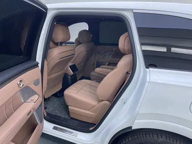 2025 ONVO L90 BEV,autocango,china used car exporter,china ev exporter,chinese used car exporter,chinese used ev exporter