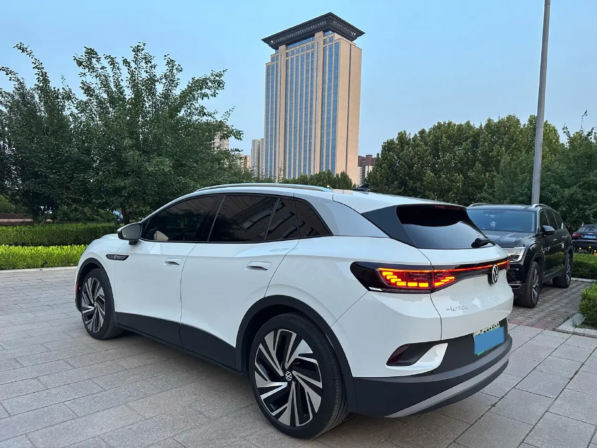 2024 Volkswagen ID.4 Crozz BEV 55.7KWH,autocango,china used car exporter,china ev exporter,chinese used car exporter,chinese used ev exporter