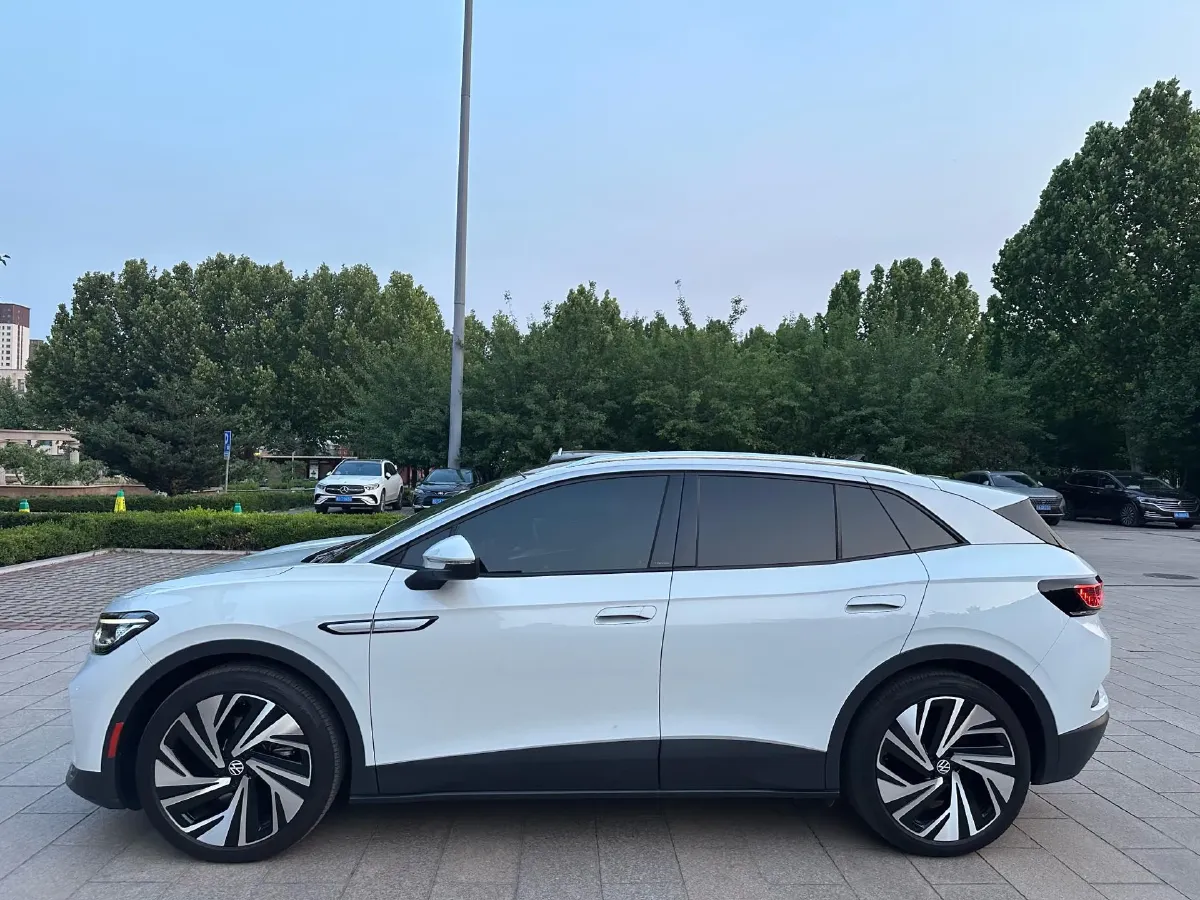 2024 Volkswagen ID.4 Crozz BEV 55.7KWH,autocango,china used car exporter,china ev exporter,chinese used car exporter,chinese used ev exporter
