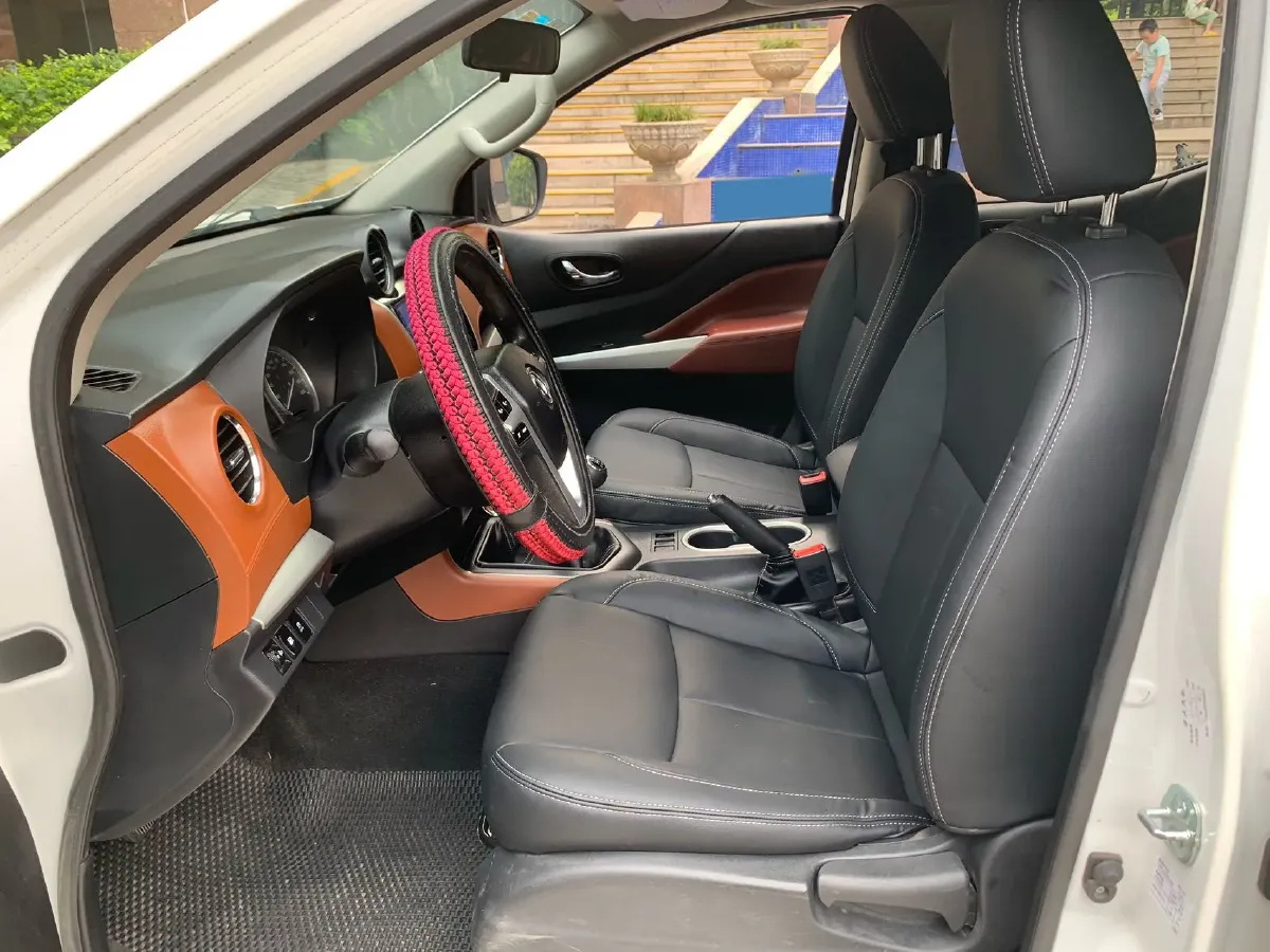 2020 Dongfeng RuiQi 6 2.4L 158HP L4 5MT,autocango,china used car exporter,china ev exporter,chinese used car exporter,chinese used ev exporter