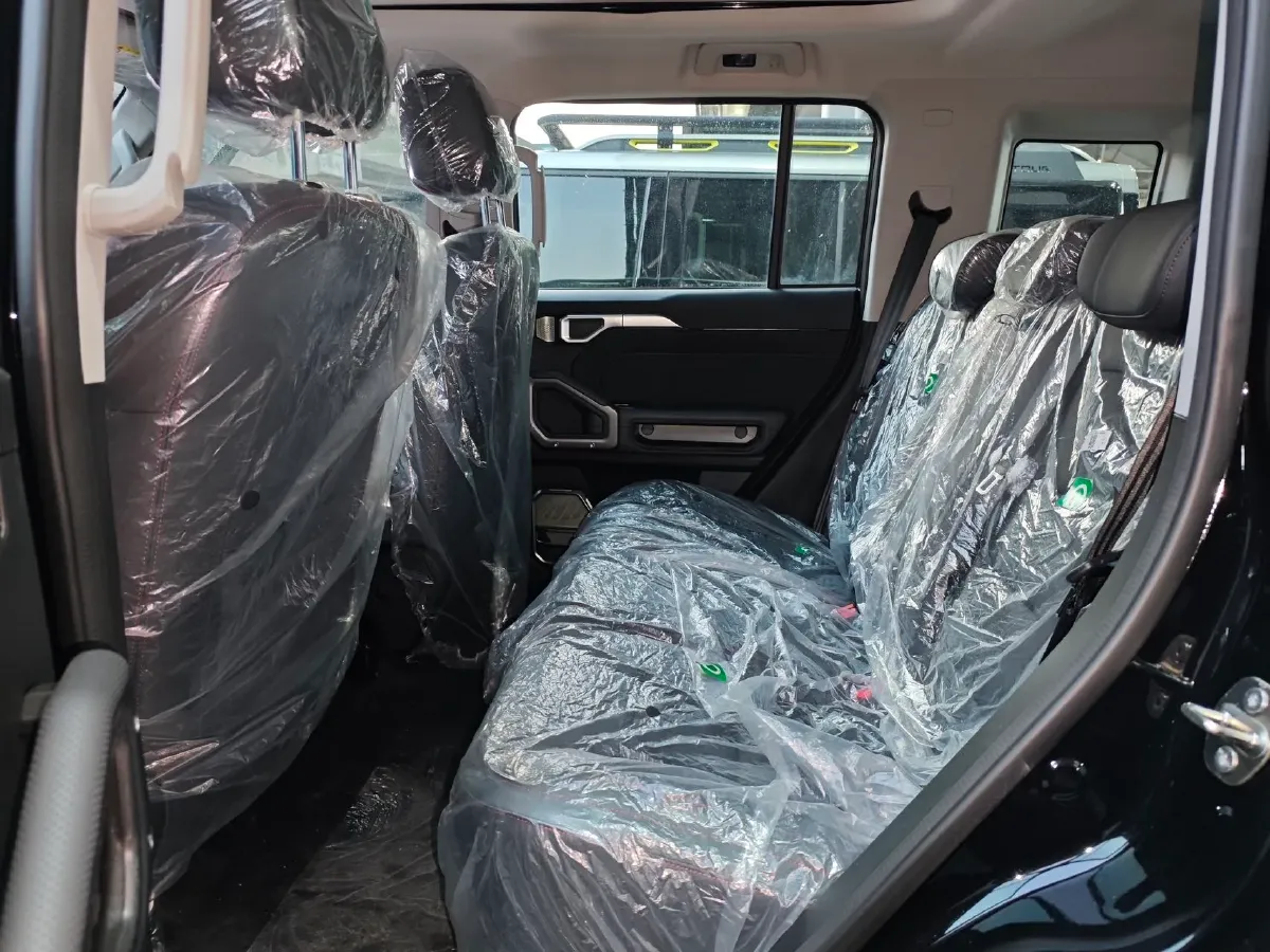 2025 Jetour Traveller 1.5T 184HP L4 7DCT,autocango,china used car exporter,china ev exporter,chinese used car exporter,chinese used ev exporter