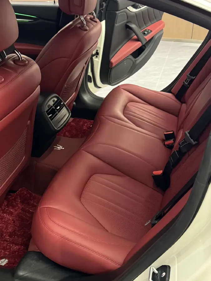 2018 Maserati Ghibli 3.0T 350HP V6 8AT,autocango,china used car exporter,china ev exporter,chinese used car exporter,chinese used ev exporter