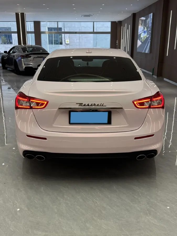 2018 Maserati Ghibli 3.0T 350HP V6 8AT,autocango,china used car exporter,china ev exporter,chinese used car exporter,chinese used ev exporter