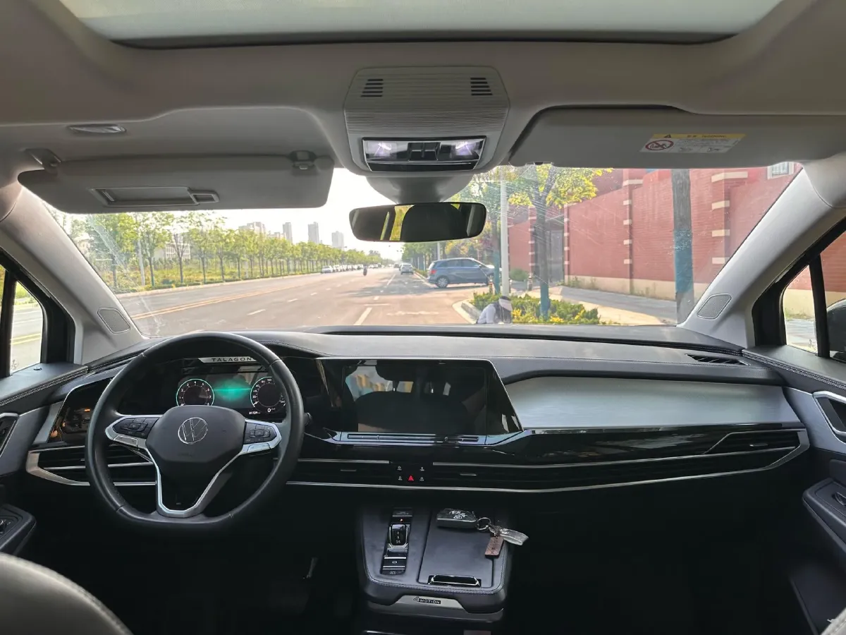 2023 Volkswagen Talagon 2.0T 220HP L4 7DCT,autocango,china used car exporter,china ev exporter,chinese used car exporter,chinese used ev exporter