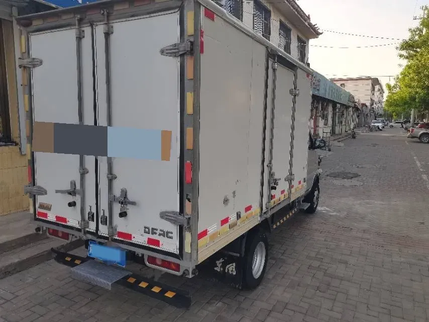 2017 DongFeng Forthing Joyear X5 1.6L 122HP L4 5MT,autocango,china used car exporter,china ev exporter,chinese used car exporter,chinese used ev exporter