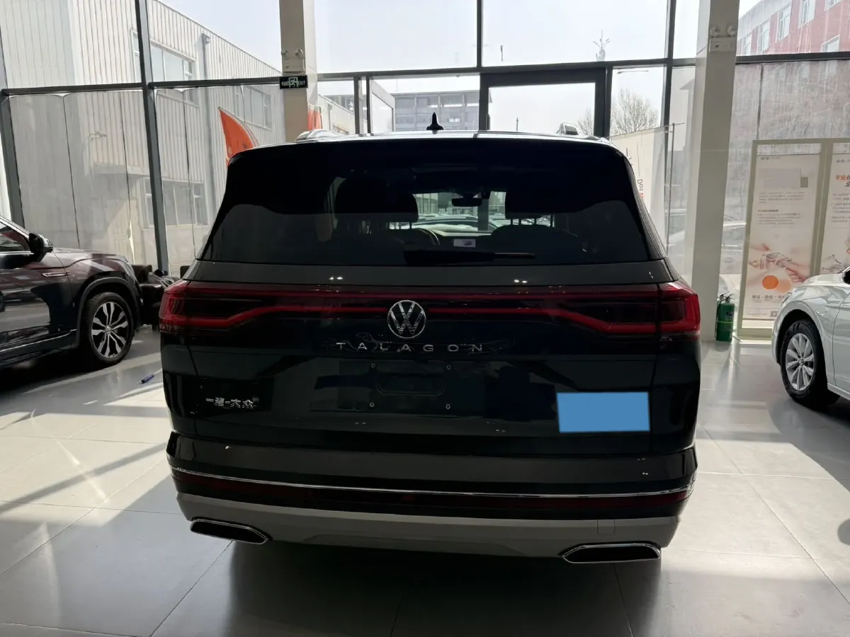 2022 Volkswagen Talagon 2.0T 220HP L4 7DCT,autocango,china used car exporter,china ev exporter,chinese used car exporter,chinese used ev exporter