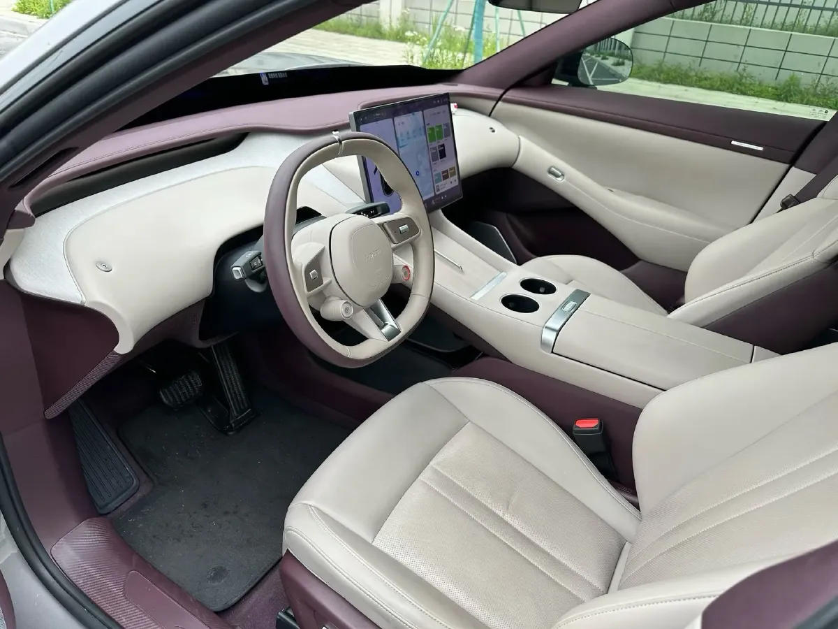 2025 MI YU7 BEV 96.3KWH,autocango,china used car exporter,china ev exporter,chinese used car exporter,chinese used ev exporter