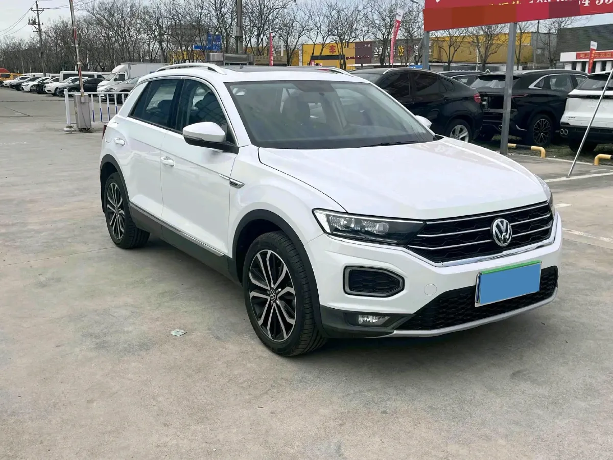 2021 Volkswagen T-Roc 1.4T 150HP L4 7DCT,autocango,china used car exporter,china ev exporter,chinese used car exporter,chinese used ev exporter