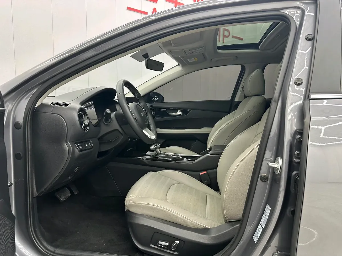 2023 Kia K3 1.5L 115HP L4 CVT,autocango,china used car exporter,china ev exporter,chinese used car exporter,chinese used ev exporter