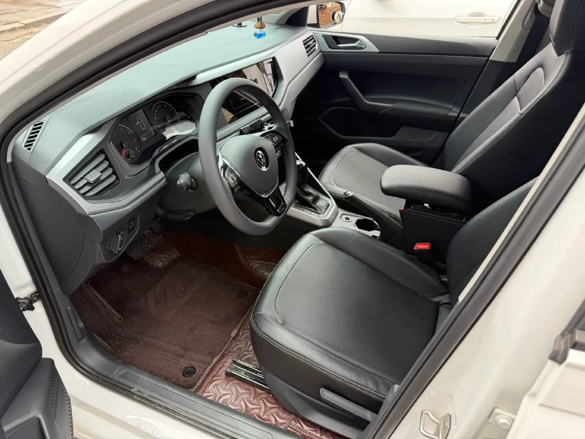 2021 Bestune T55 1.5T 169HP L4 7DCT,autocango,china used car exporter,china ev exporter,chinese used car exporter,chinese used ev exporter