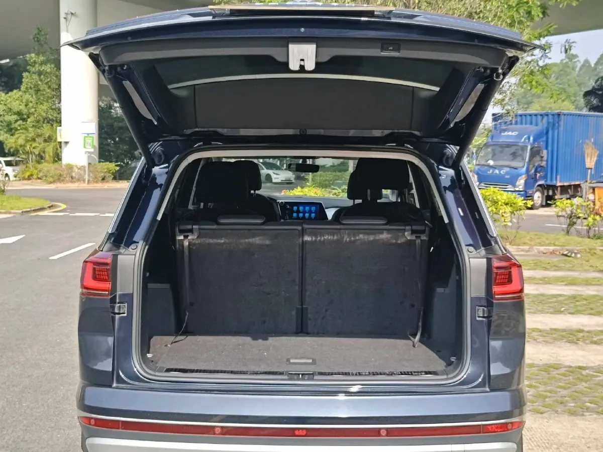 2021 Volkswagen Talagon 2.0T 186HP L4 7DCT,autocango,china used car exporter,china ev exporter,chinese used car exporter,chinese used ev exporter