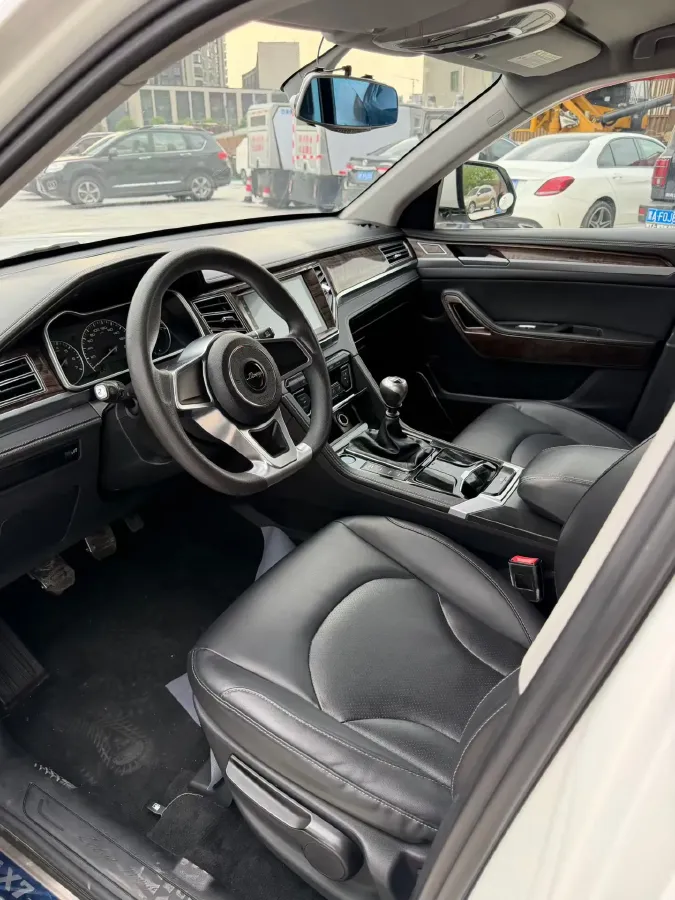 2017 Zotye Damy X7 1.5T 162HP L4 5MT,autocango,china used car exporter,china ev exporter,chinese used car exporter,chinese used ev exporter