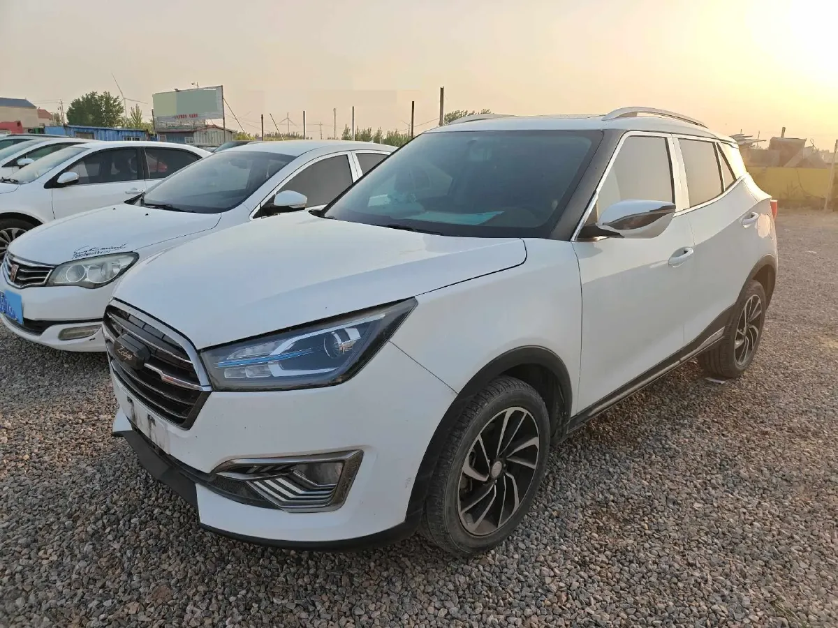 2017 Zotye T300 1.5T 144HP L4 CVT,autocango,china used car exporter,china ev exporter,chinese used car exporter,chinese used ev exporter