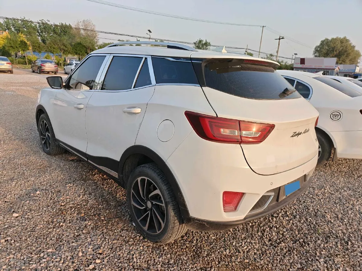 2017 Zotye T300 1.5T 144HP L4 CVT,autocango,china used car exporter,china ev exporter,chinese used car exporter,chinese used ev exporter