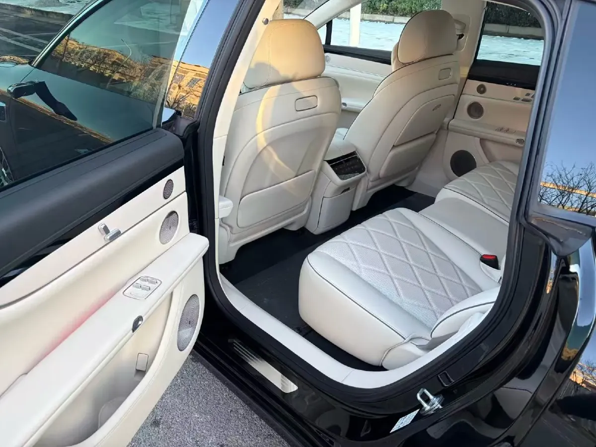 2025 HIMA Stelato S9 REEV 160HP REEV,autocango,china used car exporter,china ev exporter,chinese used car exporter,chinese used ev exporter