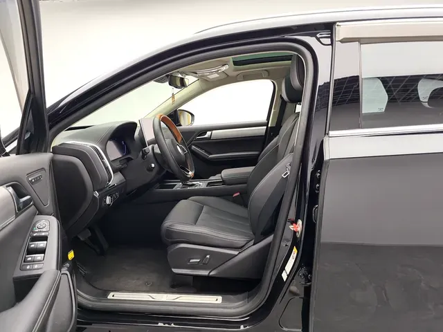 2018 BYD Tang 2.0T 205HP L4 6AT,autocango,china used car exporter,china ev exporter,chinese used car exporter,chinese used ev exporter