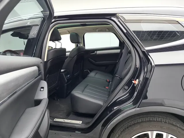 2018 BYD Tang 2.0T 205HP L4 6AT,autocango,china used car exporter,china ev exporter,chinese used car exporter,chinese used ev exporter