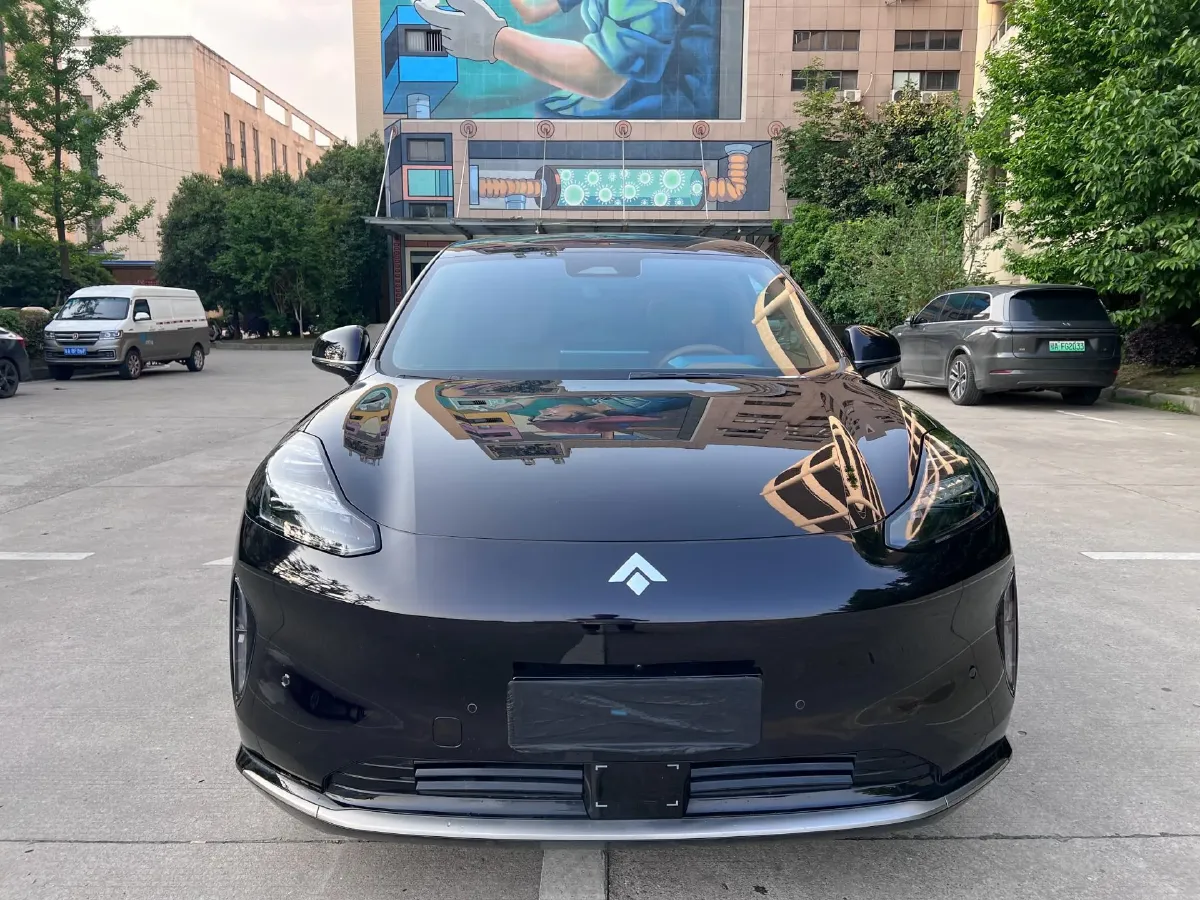 2024 HYPTEC HT BEV 80KWH,autocango,china used car exporter,china ev exporter,chinese used car exporter,chinese used ev exporter