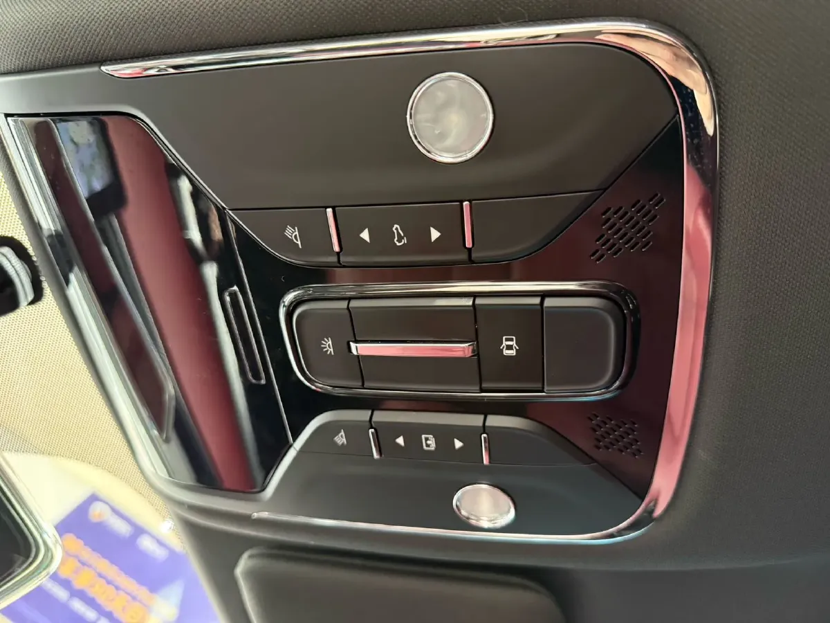 2021 Bestune B70 1.5T 169HP L4 7DCT,autocango,china used car exporter,china ev exporter,chinese used car exporter,chinese used ev exporter