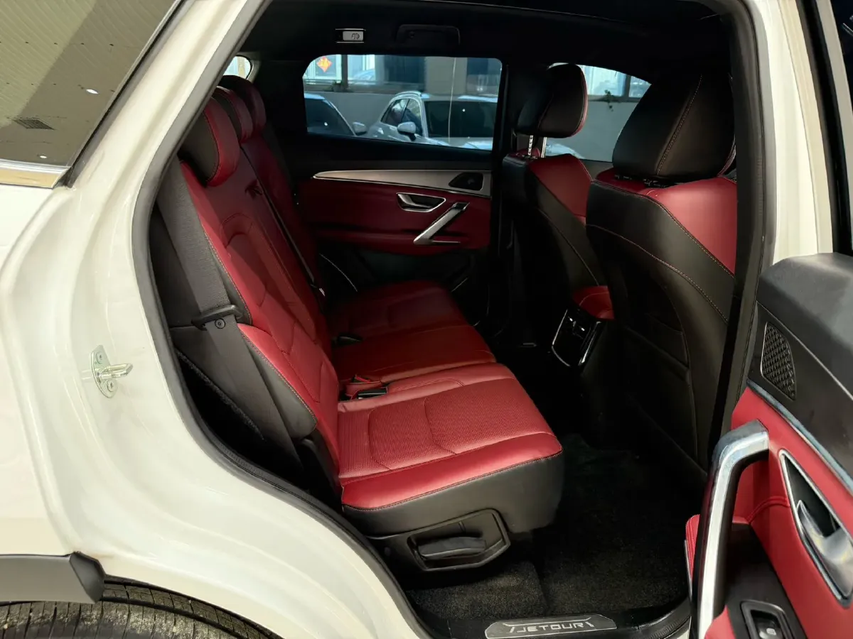 2021 Bestune B70 1.5T 169HP L4 7DCT,autocango,china used car exporter,china ev exporter,chinese used car exporter,chinese used ev exporter