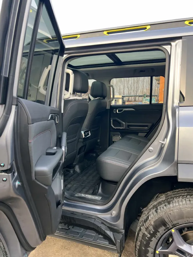 2023 Jetour Traveller 2.0T 254HP L4 7DCT,autocango,china used car exporter,china ev exporter,chinese used car exporter,chinese used ev exporter