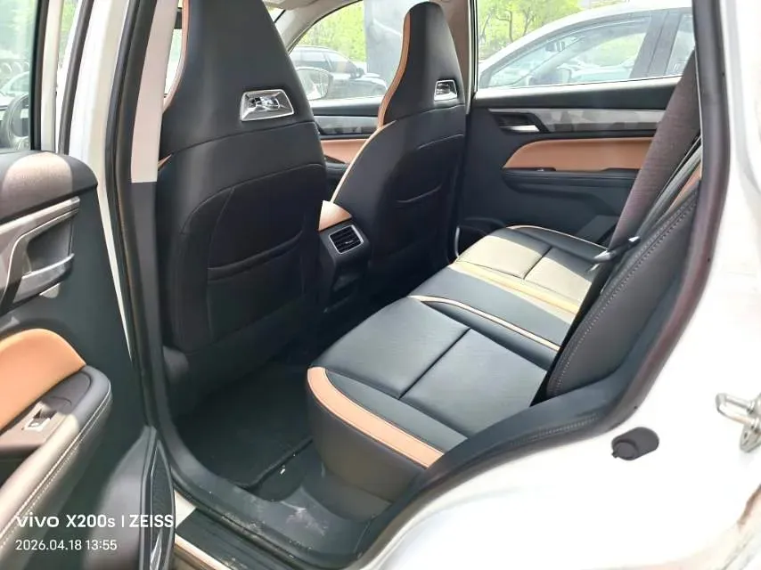 2024 Geely OkavangoPRO 1.5T 181HP L4 7DCT,autocango,china used car exporter,china ev exporter,chinese used car exporter,chinese used ev exporter