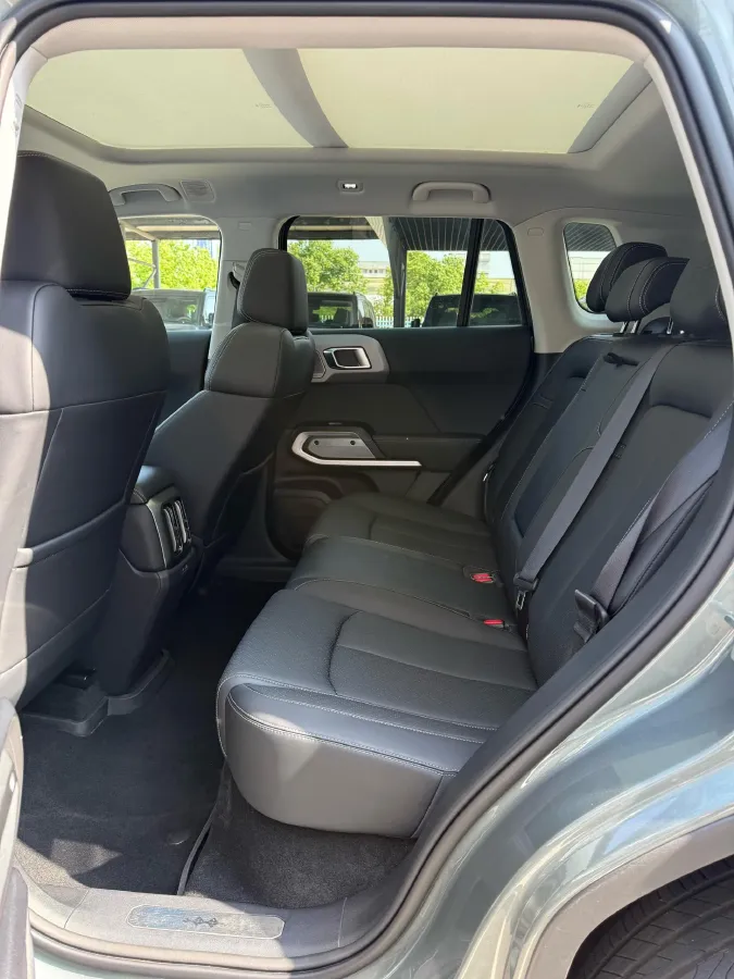 2025 FangChengBao Tai 3 BEV,autocango,china used car exporter,china ev exporter,chinese used car exporter,chinese used ev exporter