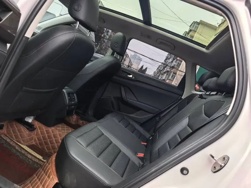 2021 Volkswagen Tharu 1.4T 150HP L4 7DCT,autocango,china used car exporter,china ev exporter,chinese used car exporter,chinese used ev exporter