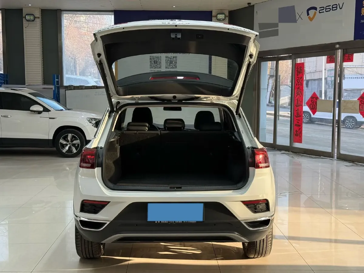 2021 Volkswagen T-Roc 1.4T 150HP L4 7DCT,autocango,china used car exporter,china ev exporter,chinese used car exporter,chinese used ev exporter