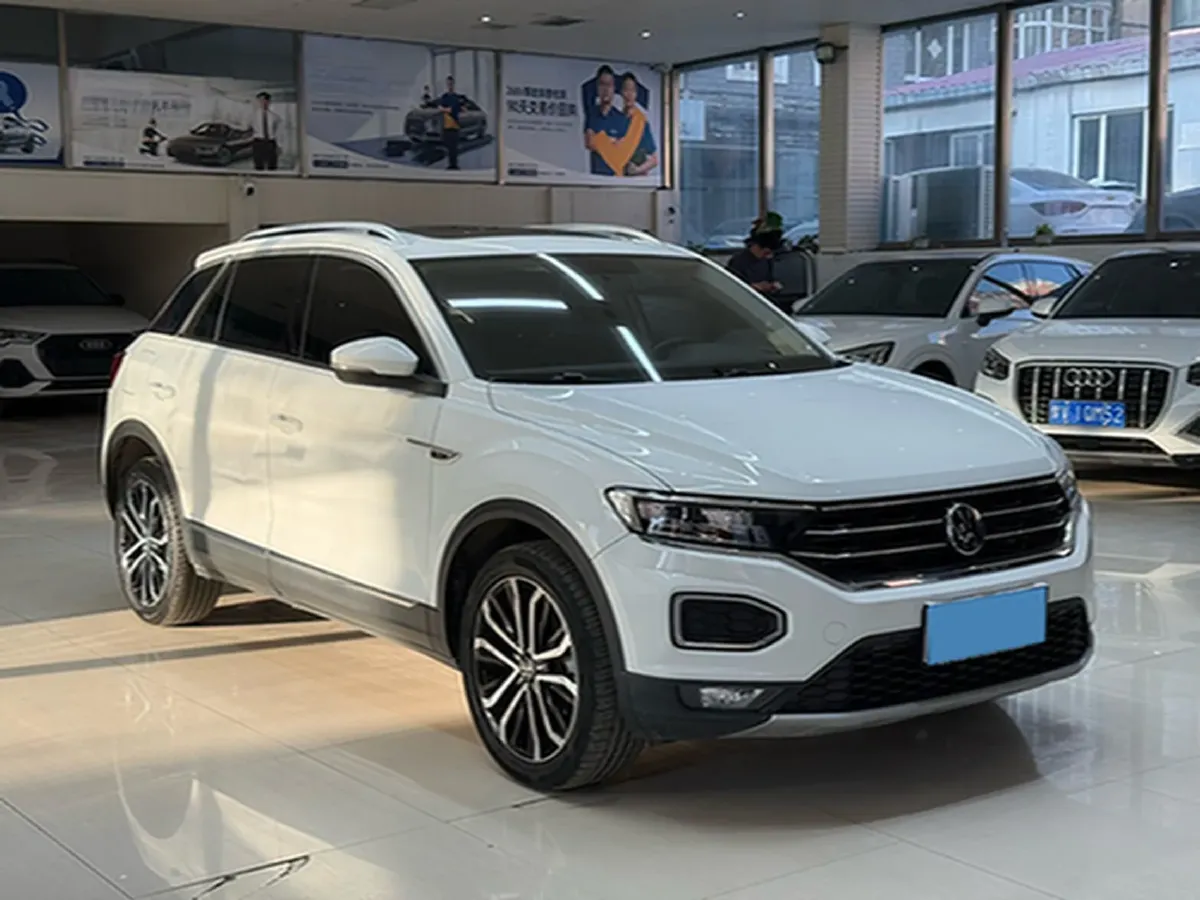 2021 Volkswagen T-Roc 1.4T 150HP L4 7DCT,autocango,china used car exporter,china ev exporter,chinese used car exporter,chinese used ev exporter