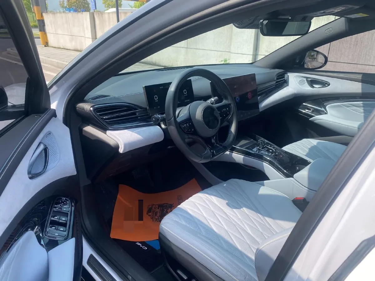 2022 MAXUS DaJia 5 BEV 70KWH,autocango,china used car exporter,china ev exporter,chinese used car exporter,chinese used ev exporter