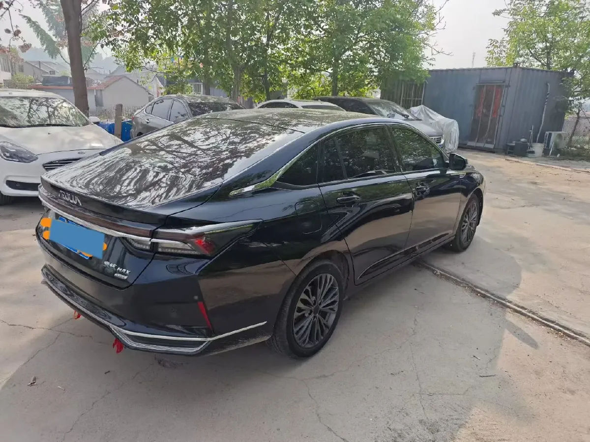 2021 DongFeng Aeolus YiXuan MAX 1.5T 190HP L4 7DCT,autocango,china used car exporter,china ev exporter,chinese used car exporter,chinese used ev exporter