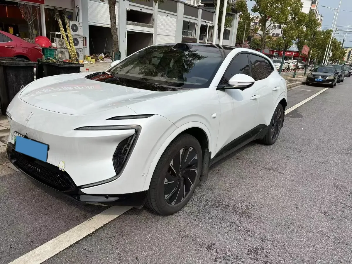 2024 Avatr 07 1.5T 156HP L4 REEV 39.05KWH,autocango,china used car exporter,china ev exporter,chinese used car exporter,chinese used ev exporter