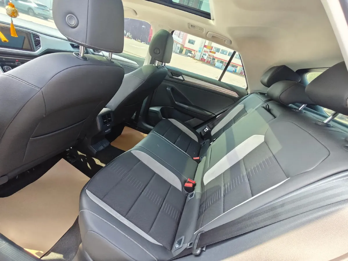 2019 Volkswagen T-Roc 1.4T 150HP L4 7DCT,autocango,china used car exporter,china ev exporter,chinese used car exporter,chinese used ev exporter