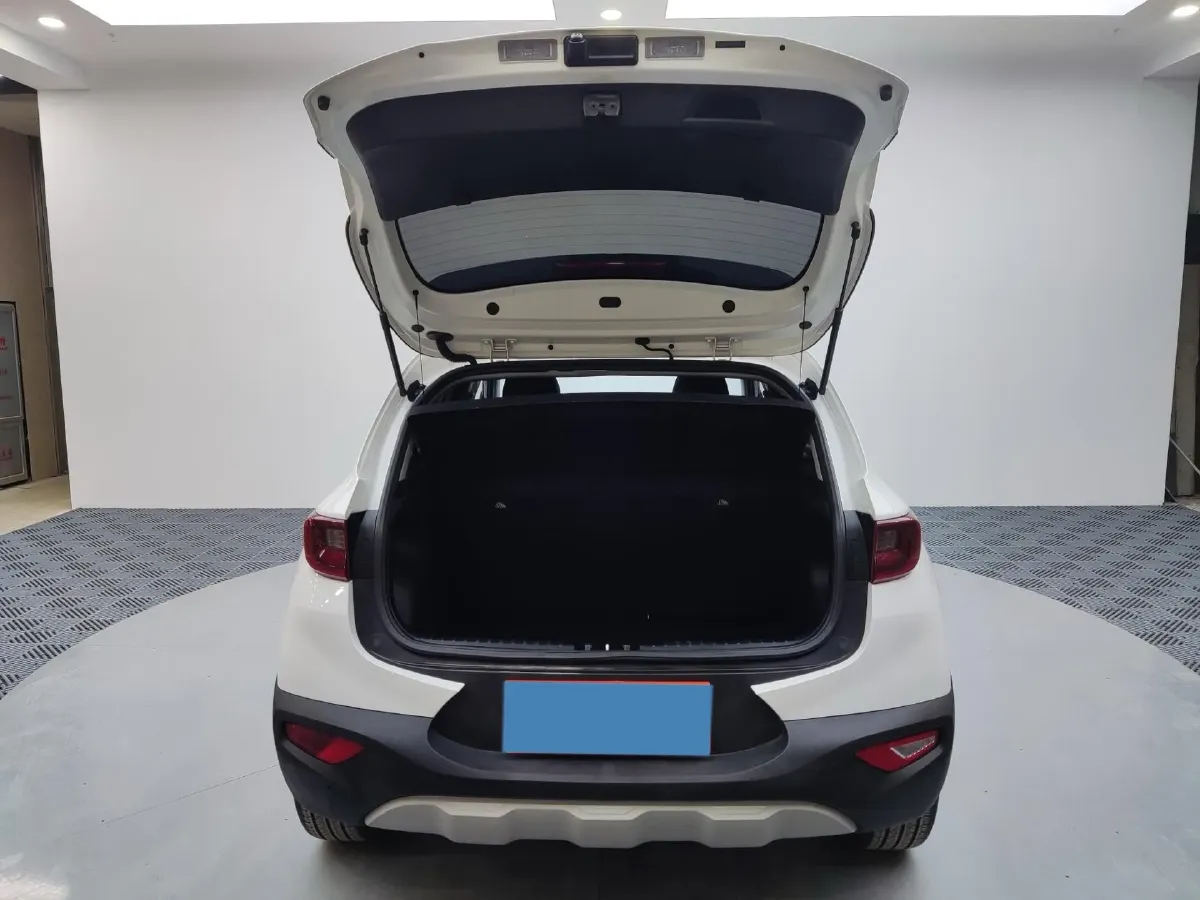 2021 Kia KX1 1.4L 100HP L4 6AT,autocango,china used car exporter,china ev exporter,chinese used car exporter,chinese used ev exporter