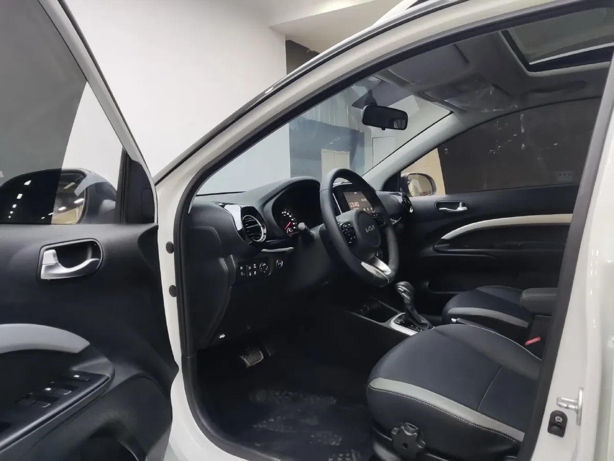 2021 Kia KX1 1.4L 100HP L4 6AT,autocango,china used car exporter,china ev exporter,chinese used car exporter,chinese used ev exporter