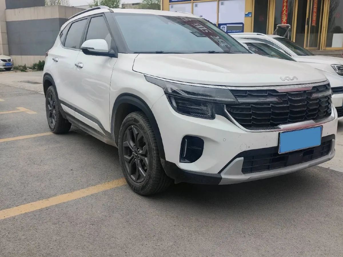 2023 Kia Seltos 1.5L 115HP L4 CVT,autocango,china used car exporter,china ev exporter,chinese used car exporter,chinese used ev exporter