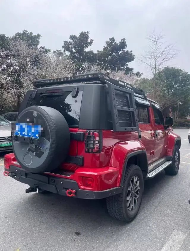 2023 Beijing BJ40 2.0T 224HP L4 8AT,autocango,china used car exporter,china ev exporter,chinese used car exporter,chinese used ev exporter