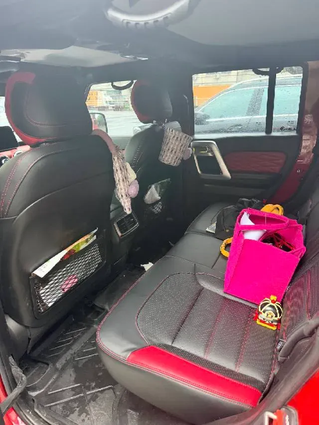 2023 Beijing BJ40 2.0T 224HP L4 8AT,autocango,china used car exporter,china ev exporter,chinese used car exporter,chinese used ev exporter