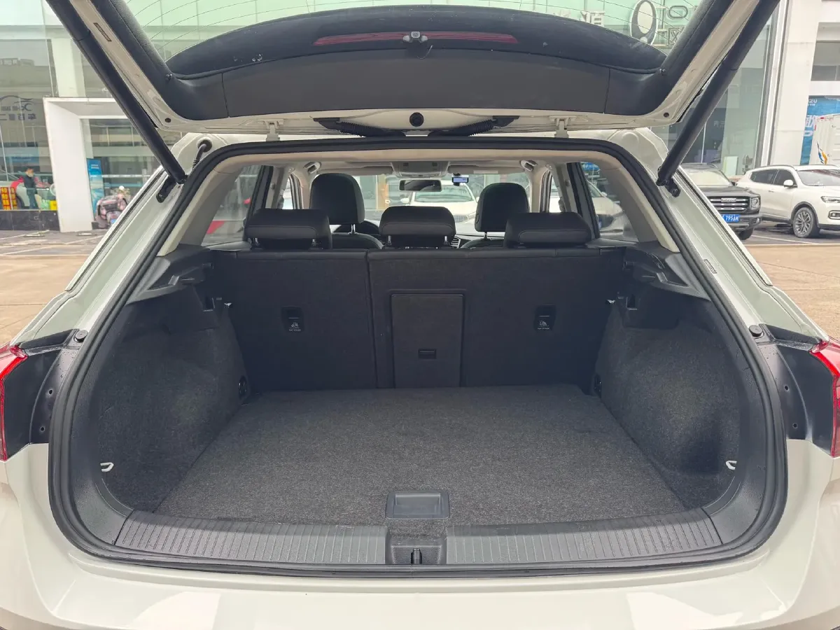 2018 Borgward BX7 2.0T 224HP L4 6AT,autocango,china used car exporter,china ev exporter,chinese used car exporter,chinese used ev exporter