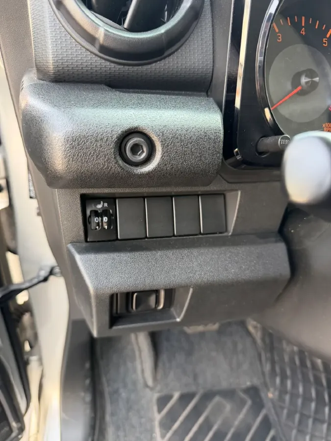 2020 Geely Vision X3 1.5L 109HP L4 5MT,autocango,china used car exporter,china ev exporter,chinese used car exporter,chinese used ev exporter