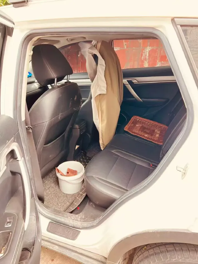 2020 Geely Coolray 1.4T 141HP L4 6MT,autocango,china used car exporter,china ev exporter,chinese used car exporter,chinese used ev exporter