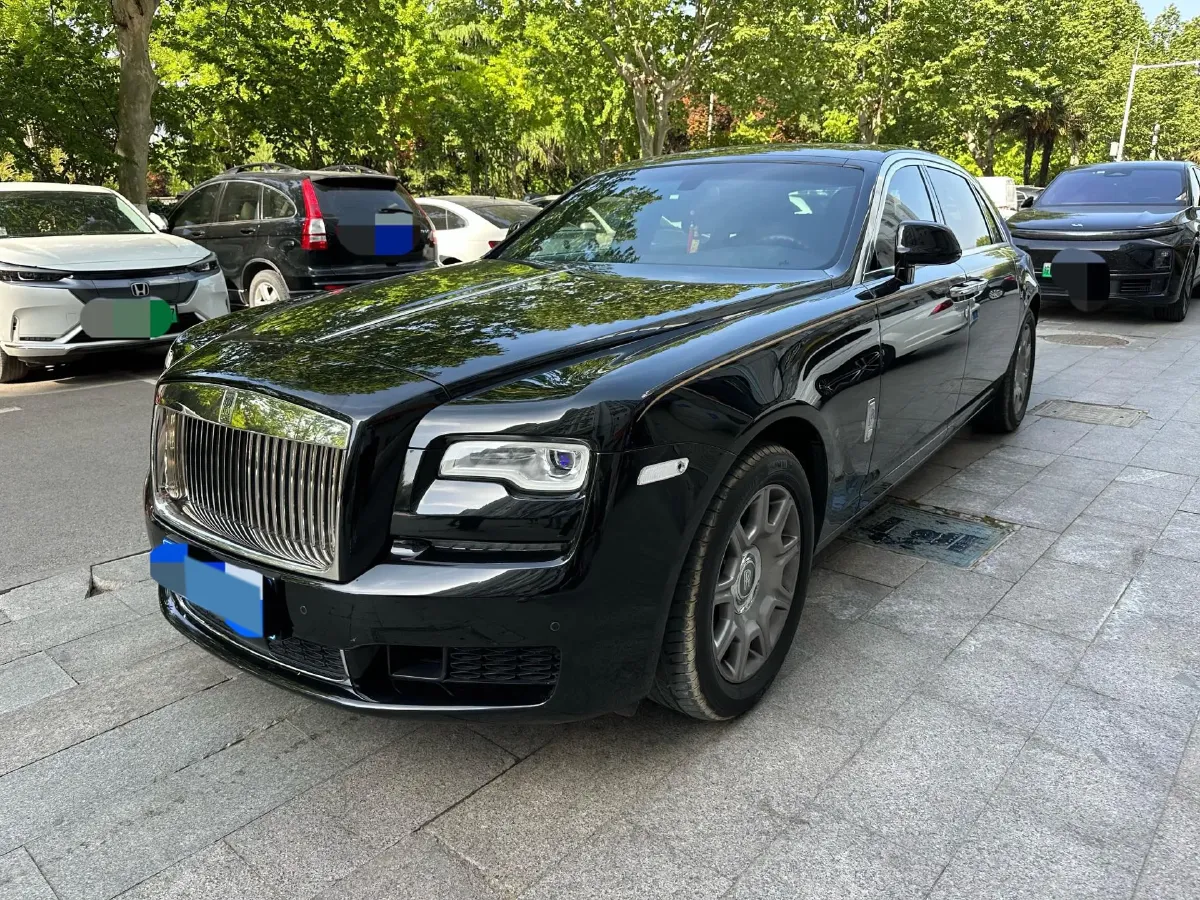 2015 Rolls-Royce Ghost 6.6T 571HP V12 8AT,autocango,china used car exporter,china ev exporter,chinese used car exporter,chinese used ev exporter