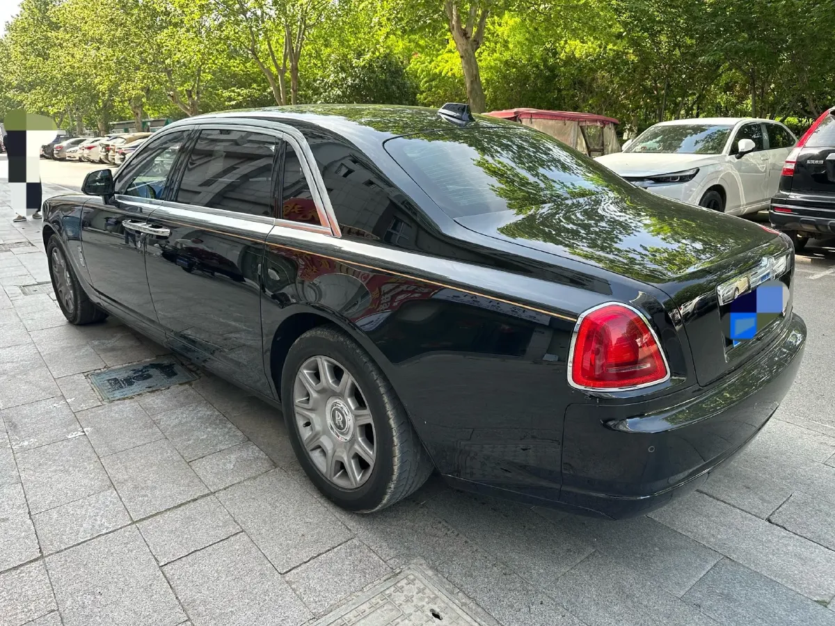 2015 Rolls-Royce Ghost 6.6T 571HP V12 8AT,autocango,china used car exporter,china ev exporter,chinese used car exporter,chinese used ev exporter