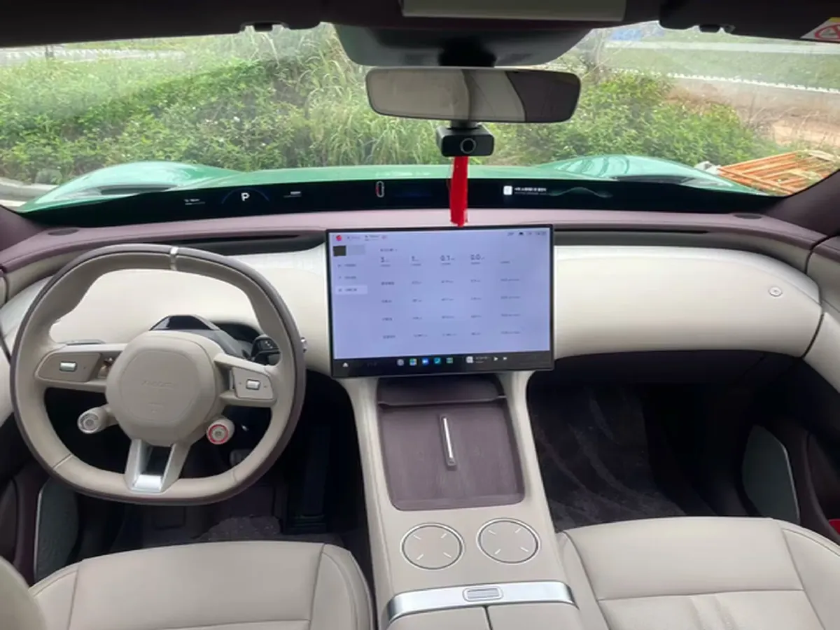 2025 MI YU7 BEV 96.3KWH,autocango,china used car exporter,china ev exporter,chinese used car exporter,chinese used ev exporter